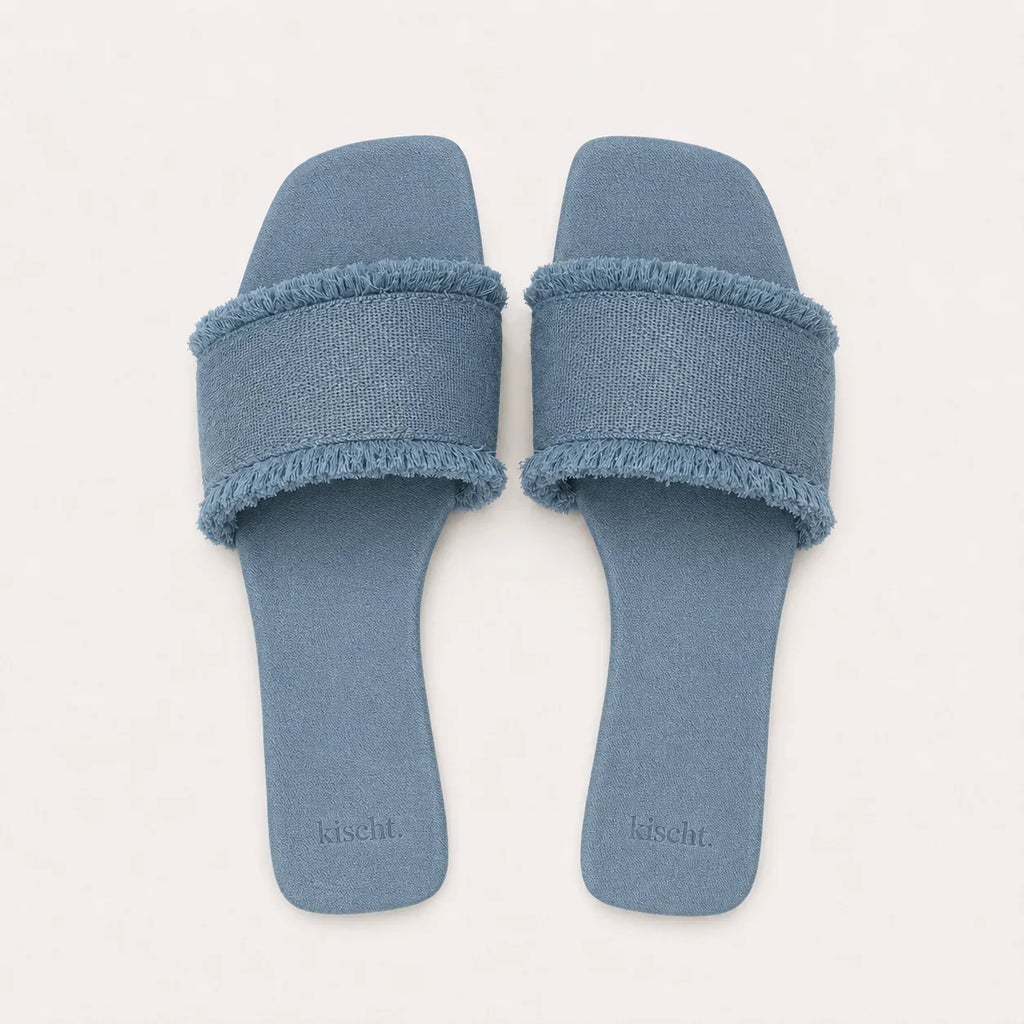 Isla Coastal Slides