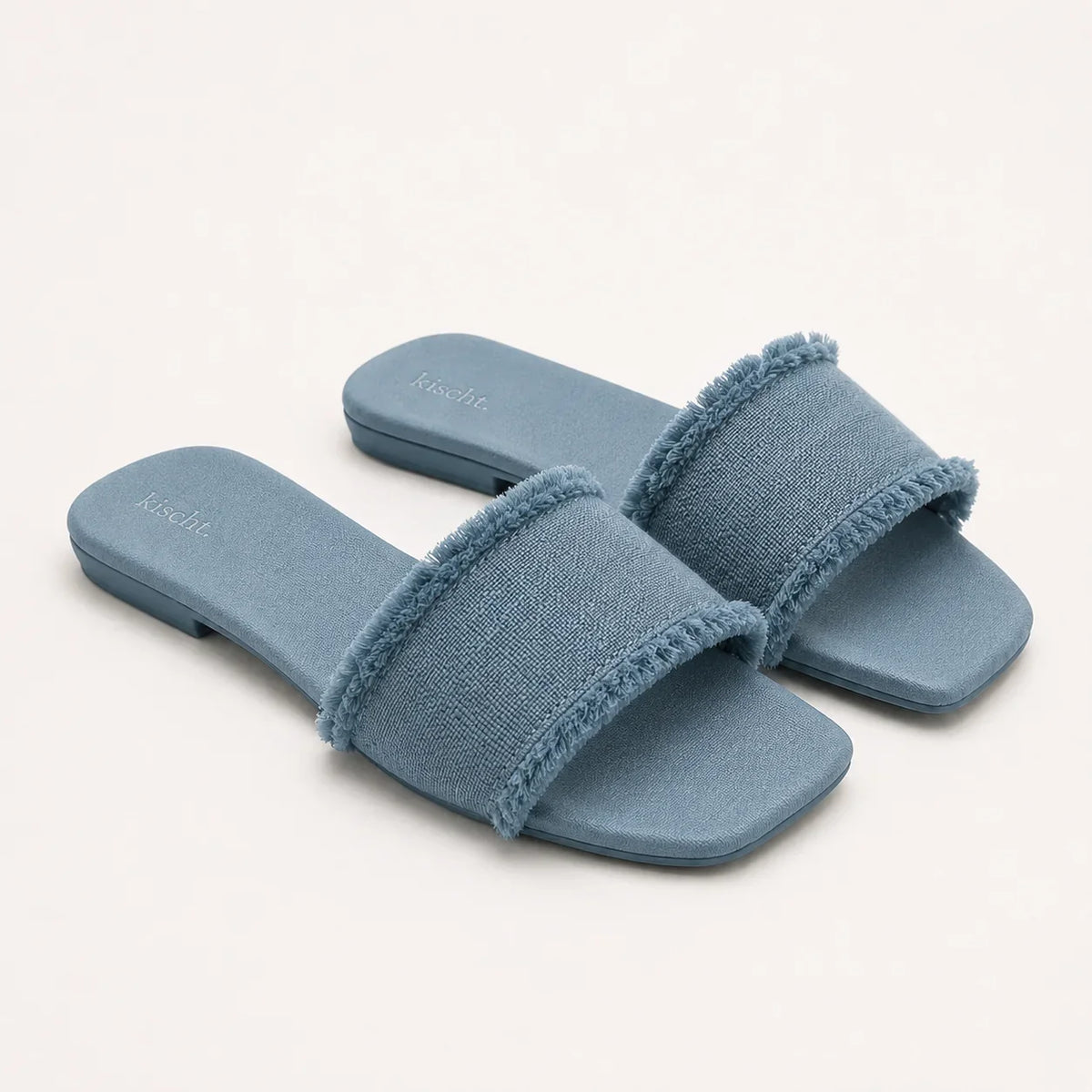Isla Coastal Slides