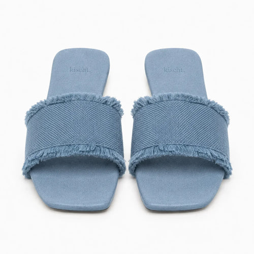 Isla Coastal Slides
